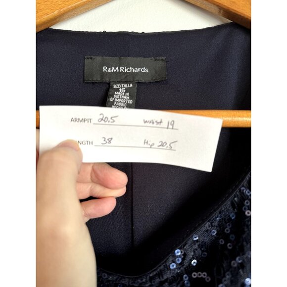 R&M Women’s Sequined Lace Cape Dress Size 16 Blue MOB Evening Holiday Glam - Picture 2 of 11